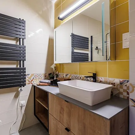 Appartement Zemplen Terrace - Luxusapartman A Belvarosban Kuelteri Fedett Jacuzzival Miskolc